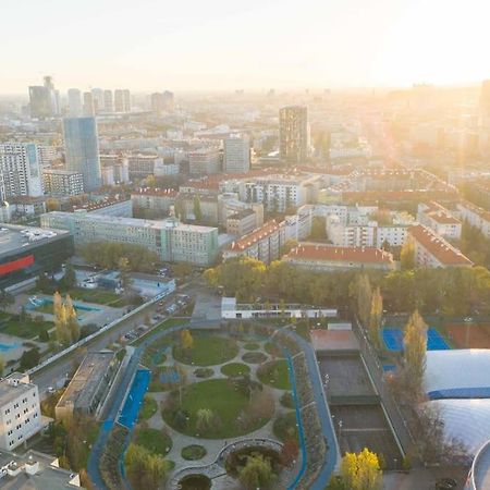 Apartment In Bratislava With Free Parking Luaran gambar